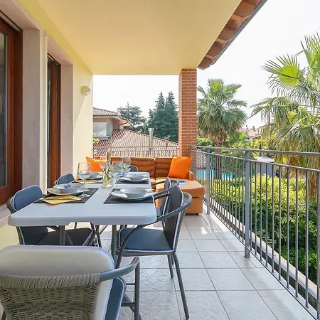 Apartamento Condominio Brema